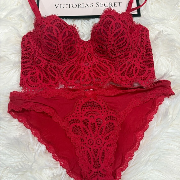 Victoria’s Secret dream angels lace corset bra/ cheekini panty set - Picture 4 of 10